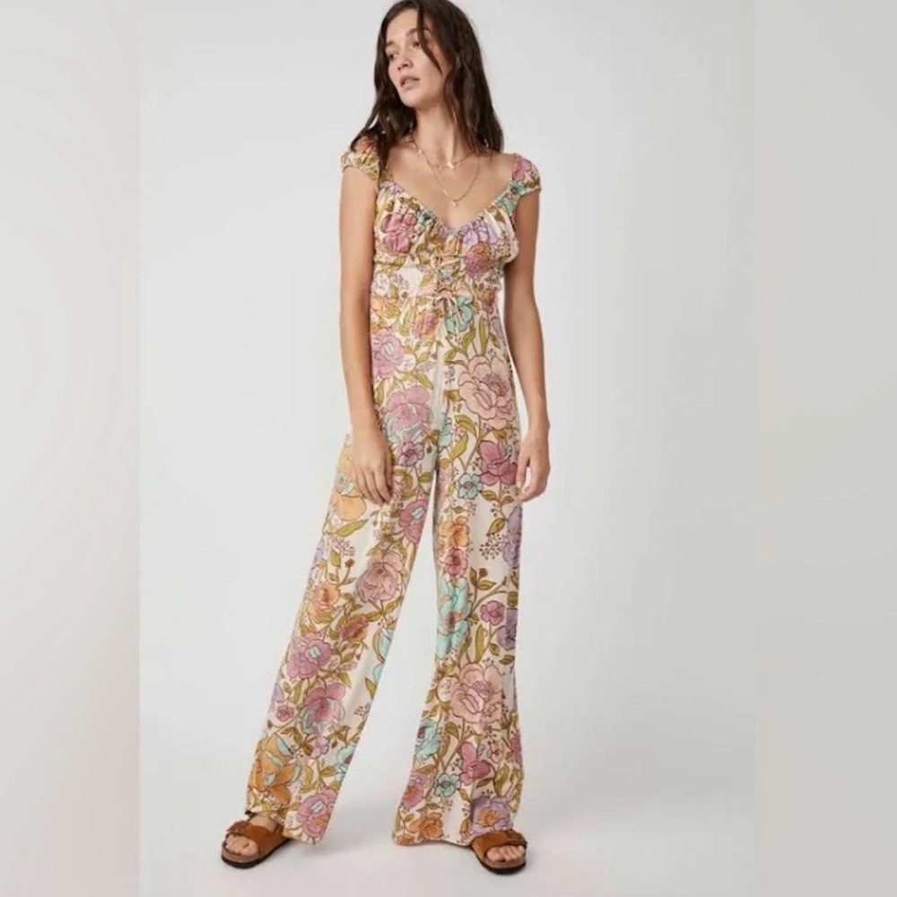 💐✨Free People Floral Jumpsuit in Pink and Yellow - Picture 3 of 10